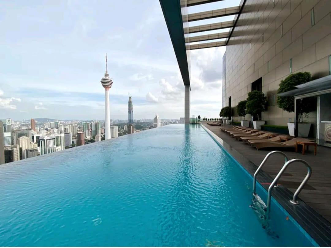 Faced Suites Platinum Klcc Kuala Lumpur Exterior photo