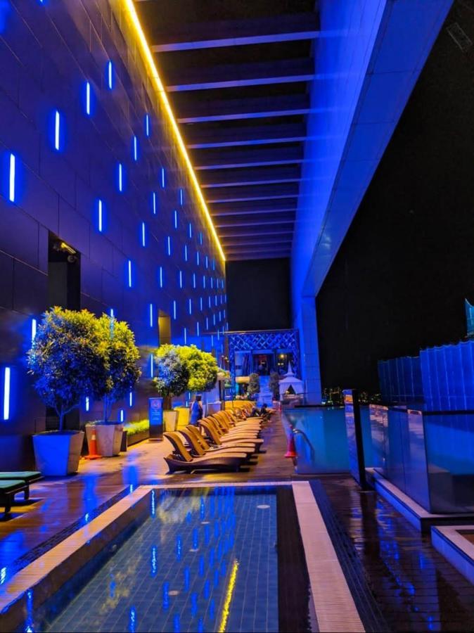 Faced Suites Platinum Klcc Kuala Lumpur Exterior photo