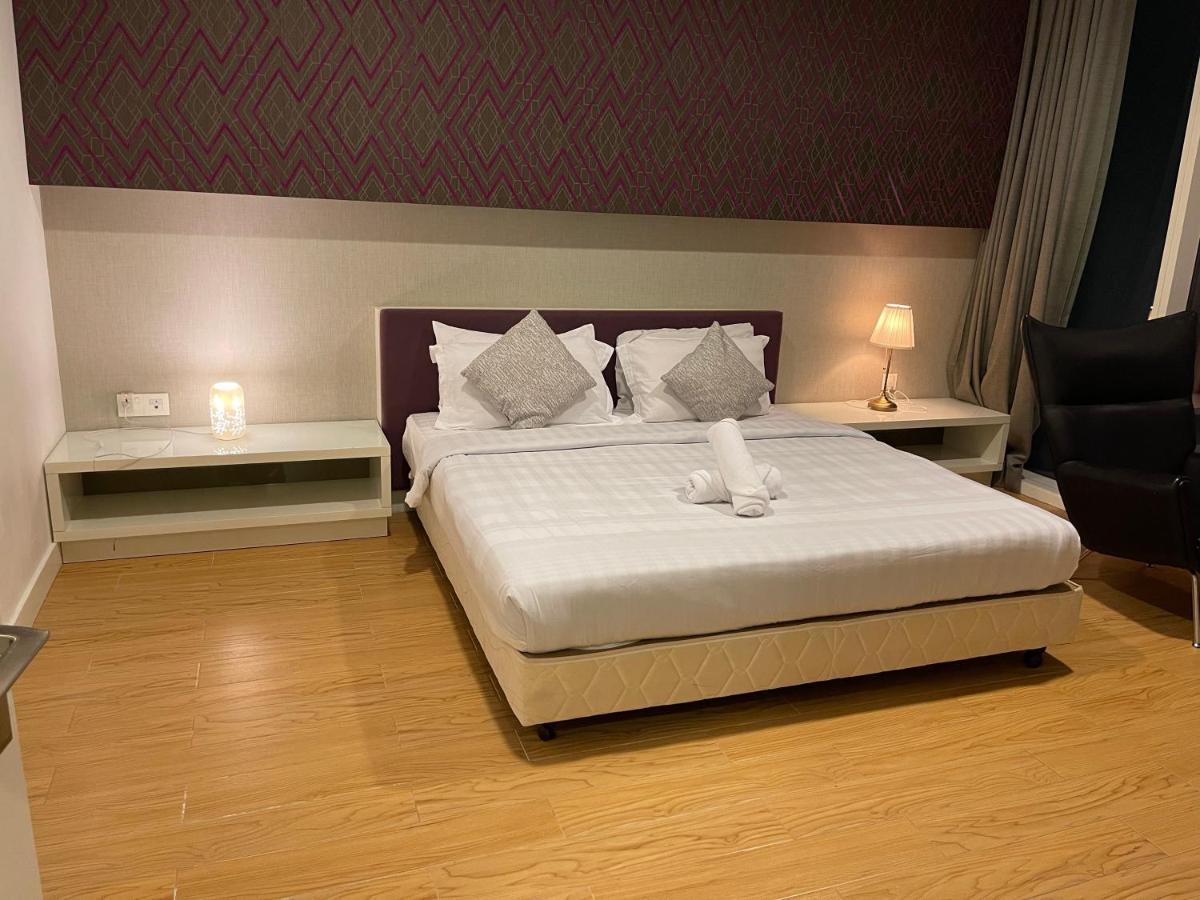 Faced Suites Platinum Klcc Kuala Lumpur Exterior photo