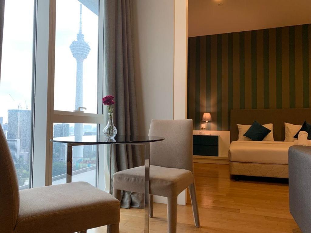 Faced Suites Platinum Klcc Kuala Lumpur Exterior photo