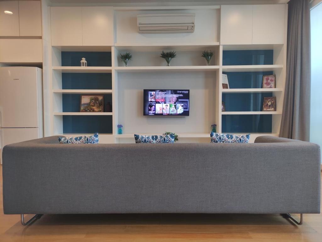 Faced Suites Platinum Klcc Kuala Lumpur Exterior photo
